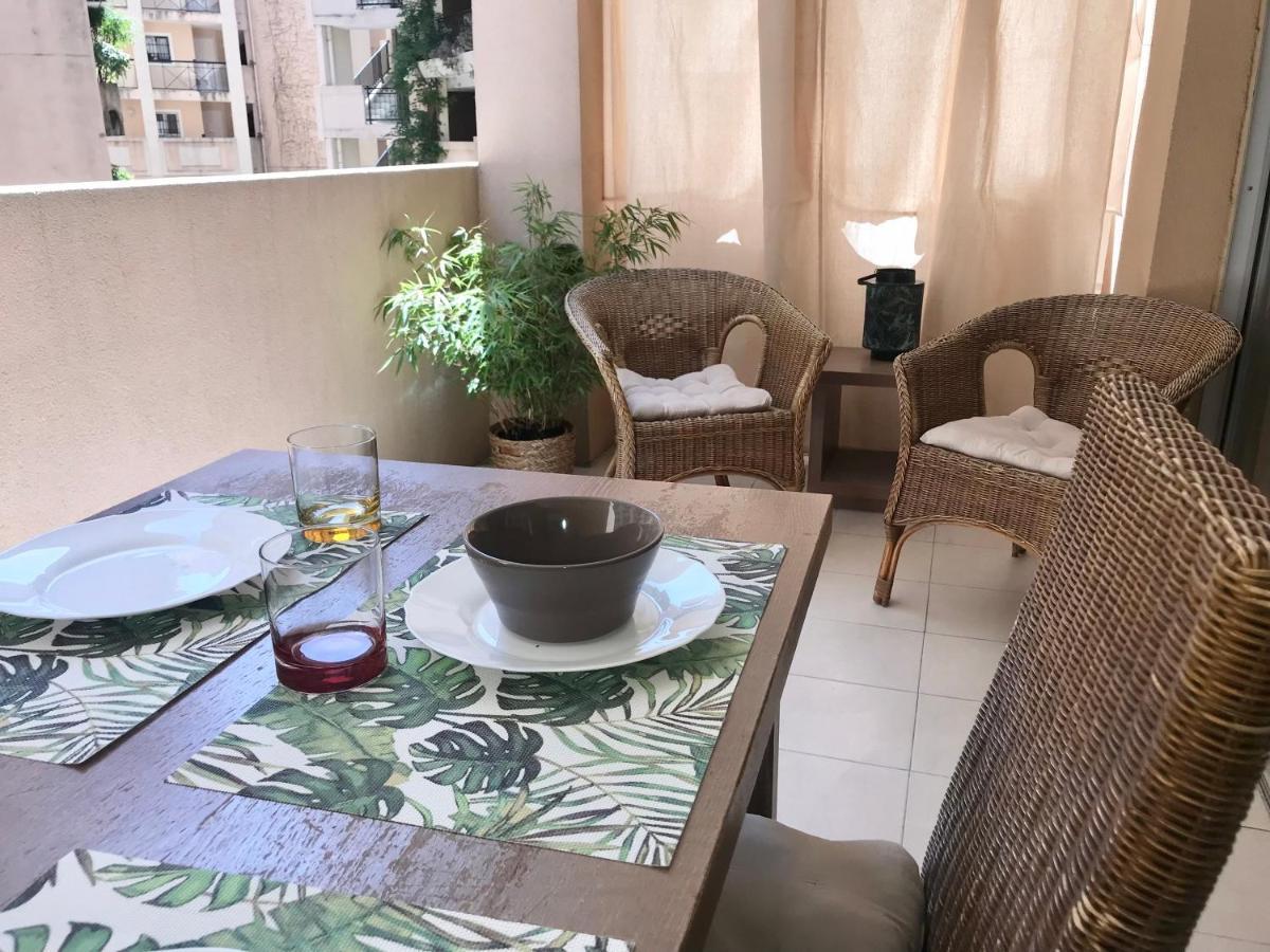 Steps To The Beach Apart In Cannes With Parking Экстерьер фото