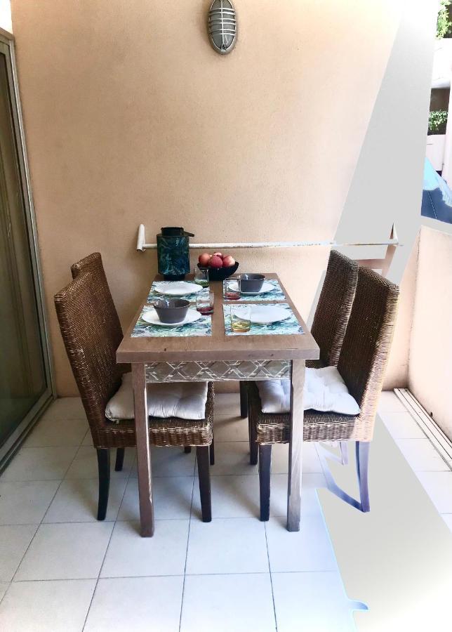 Steps To The Beach Apart In Cannes With Parking Экстерьер фото